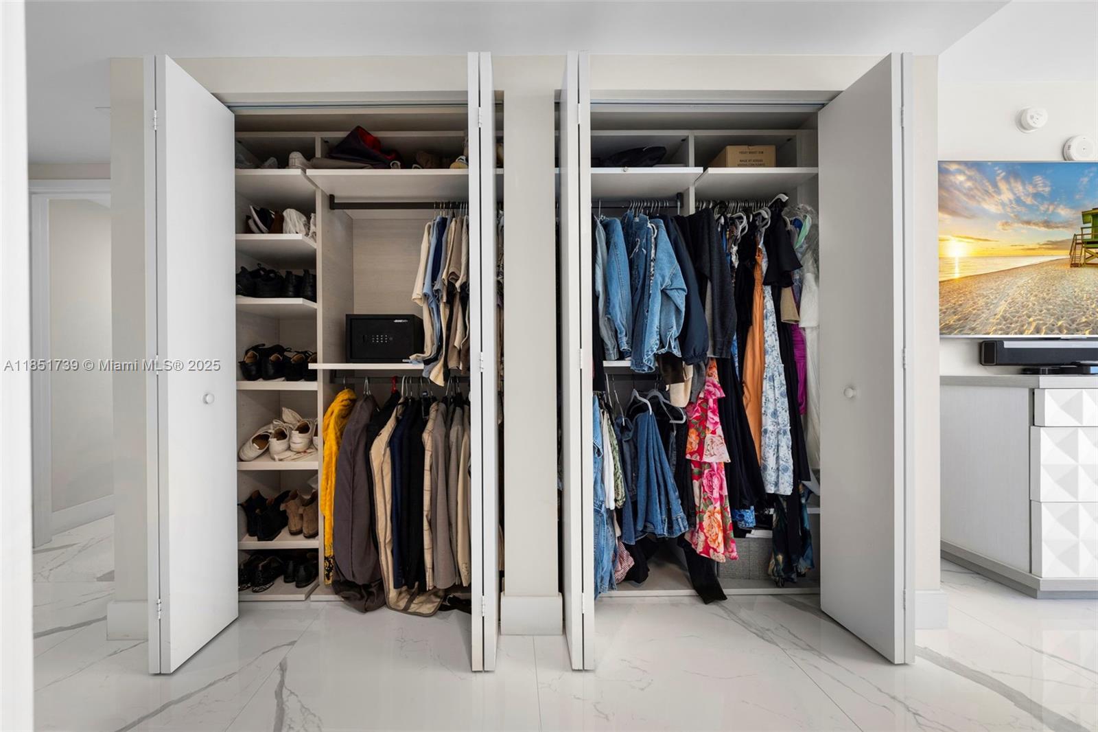 Ver detalles 4-902 3 / 4 1892 sq. ft. $ 2025-08-03 0 foto