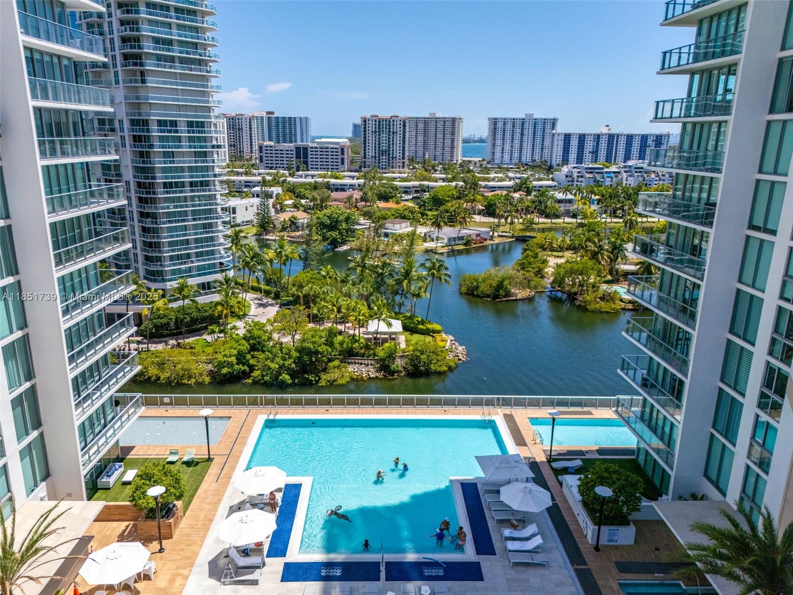 Ver detalles 4-902 3 / 4 1892 sq. ft. $ 2025-08-03 0 foto