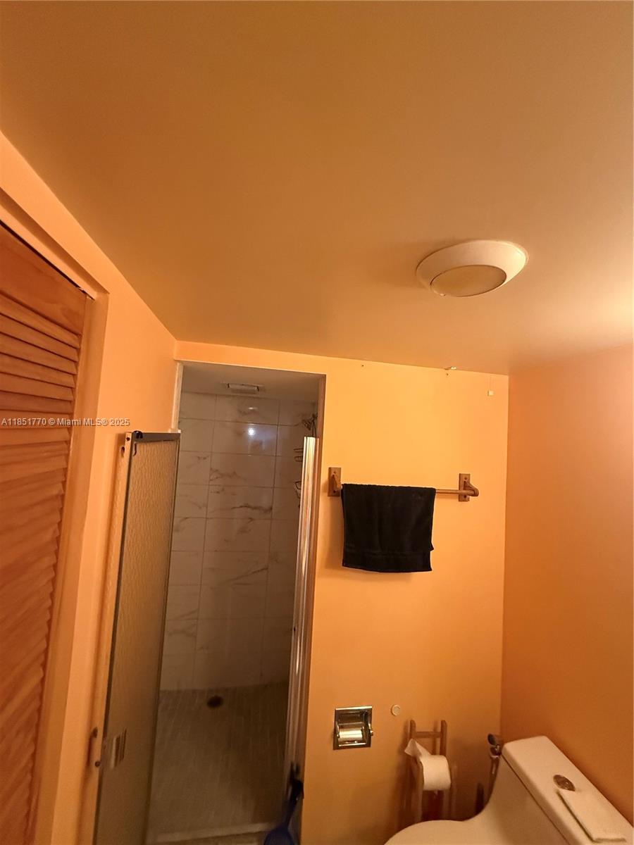 Photo of 1865 Ocean Dr  #20N, Hallandale Beach, Florida, 33009 - 