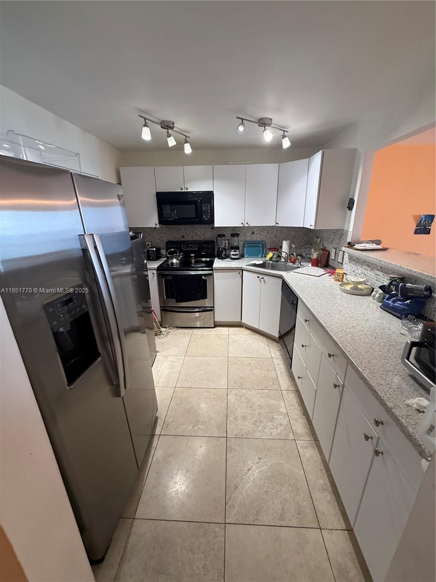 Photo of 1865 Ocean Dr  #20N, Hallandale Beach, Florida, 33009 - 