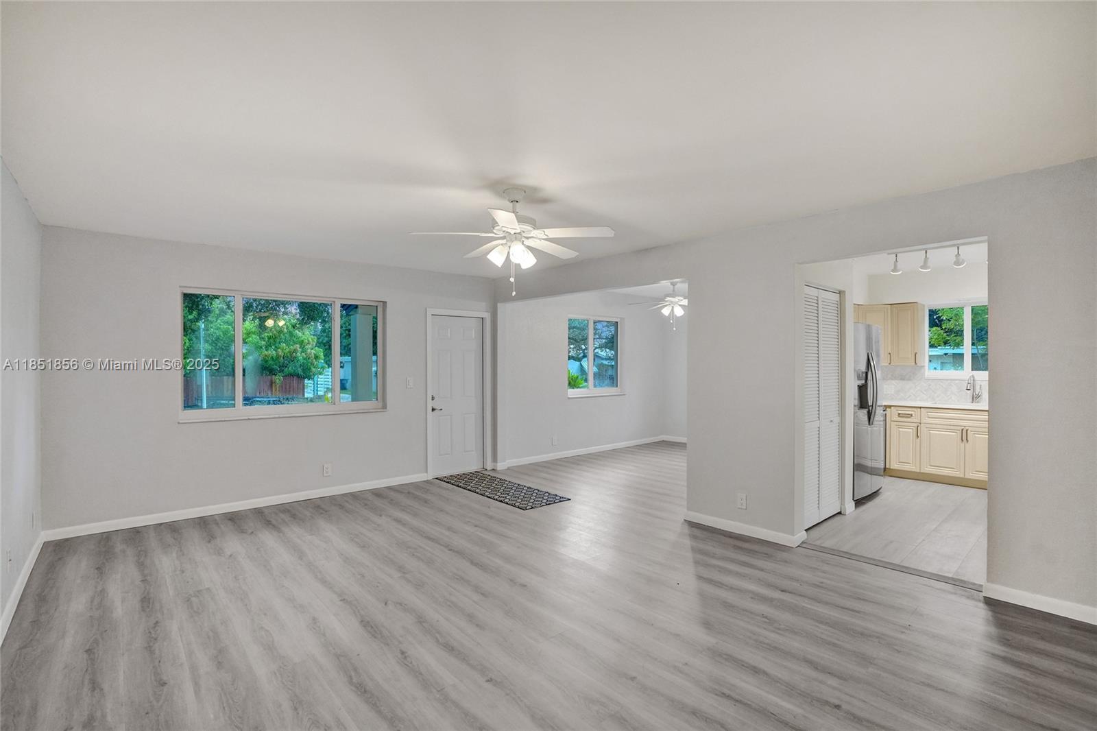 See details / 2176 sq. ft. $ 2025-08-11 0 Photo