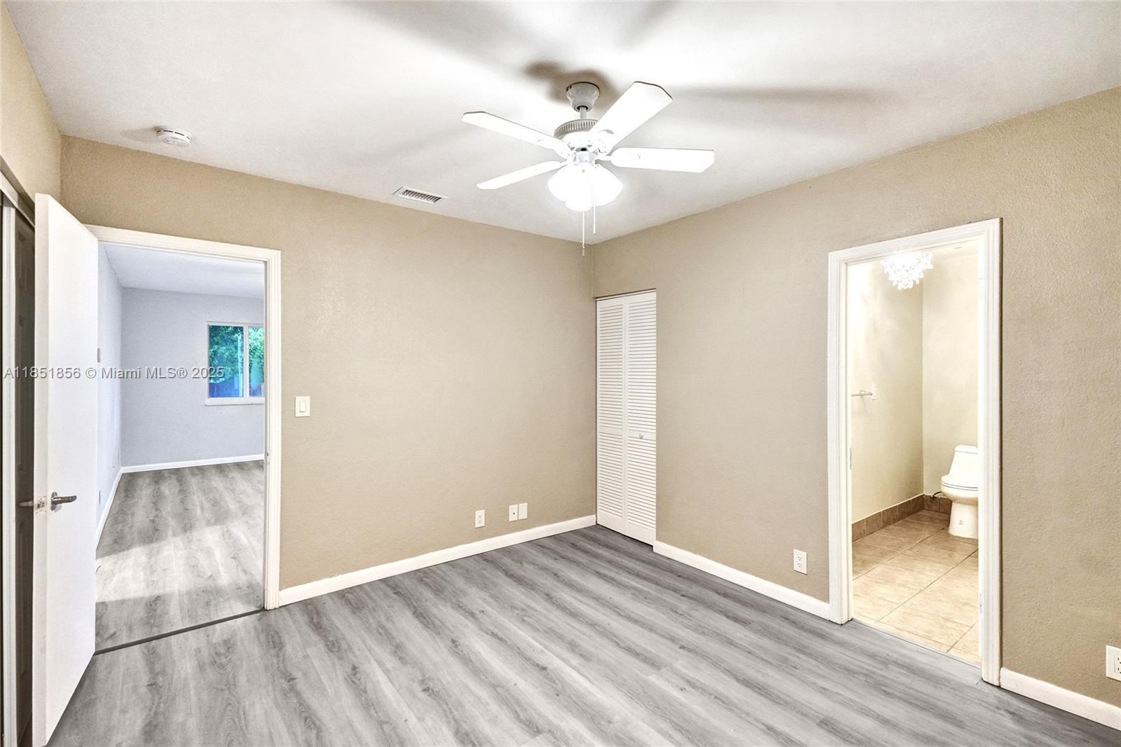 See details / 2176 sq. ft. $ 2025-08-11 0 Photo