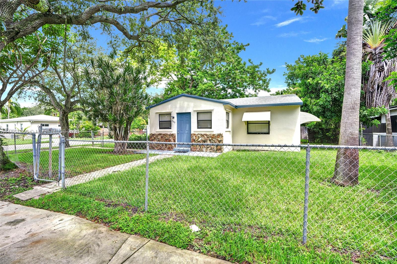 See details / 2176 sq. ft. $ 2025-08-11 0 Photo