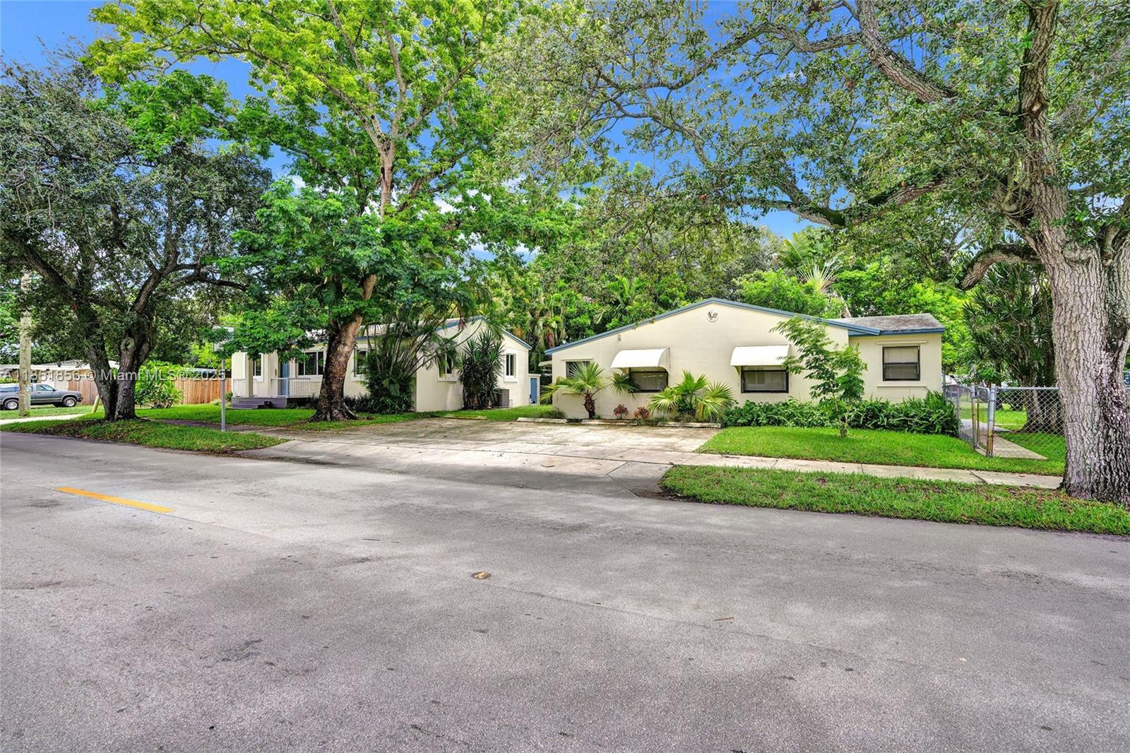 See details / 2176 sq. ft. $ 2025-08-11 0 Photo
