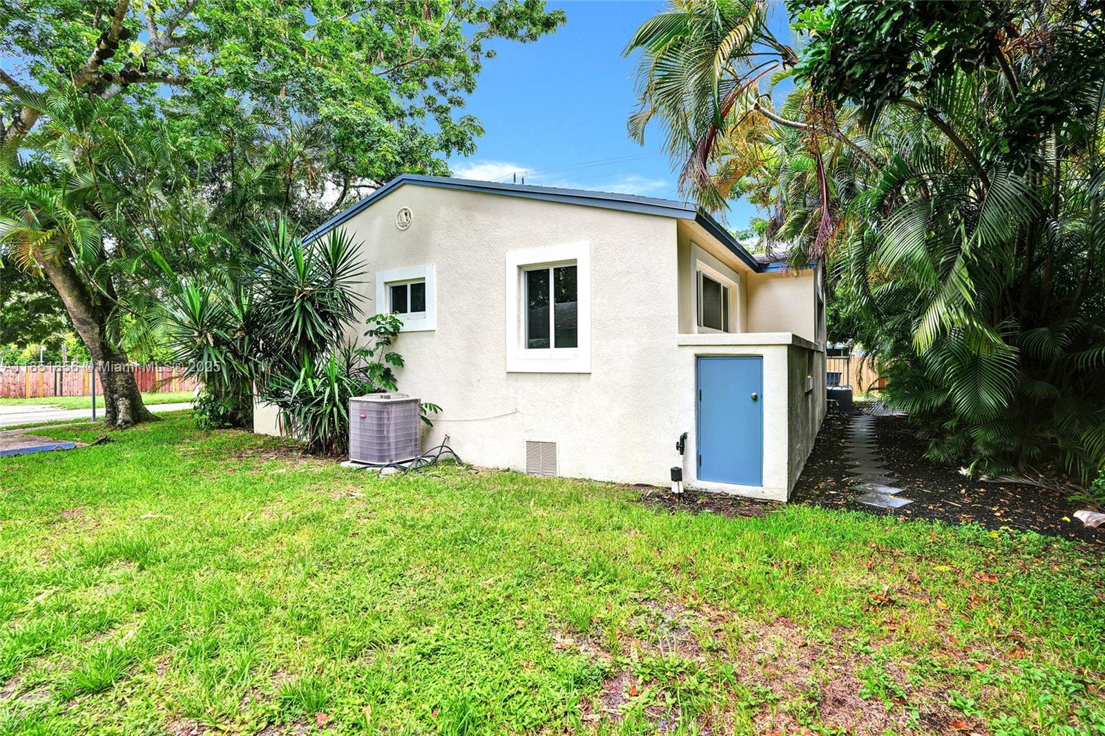 See details / 2176 sq. ft. $ 2025-08-11 0 Photo
