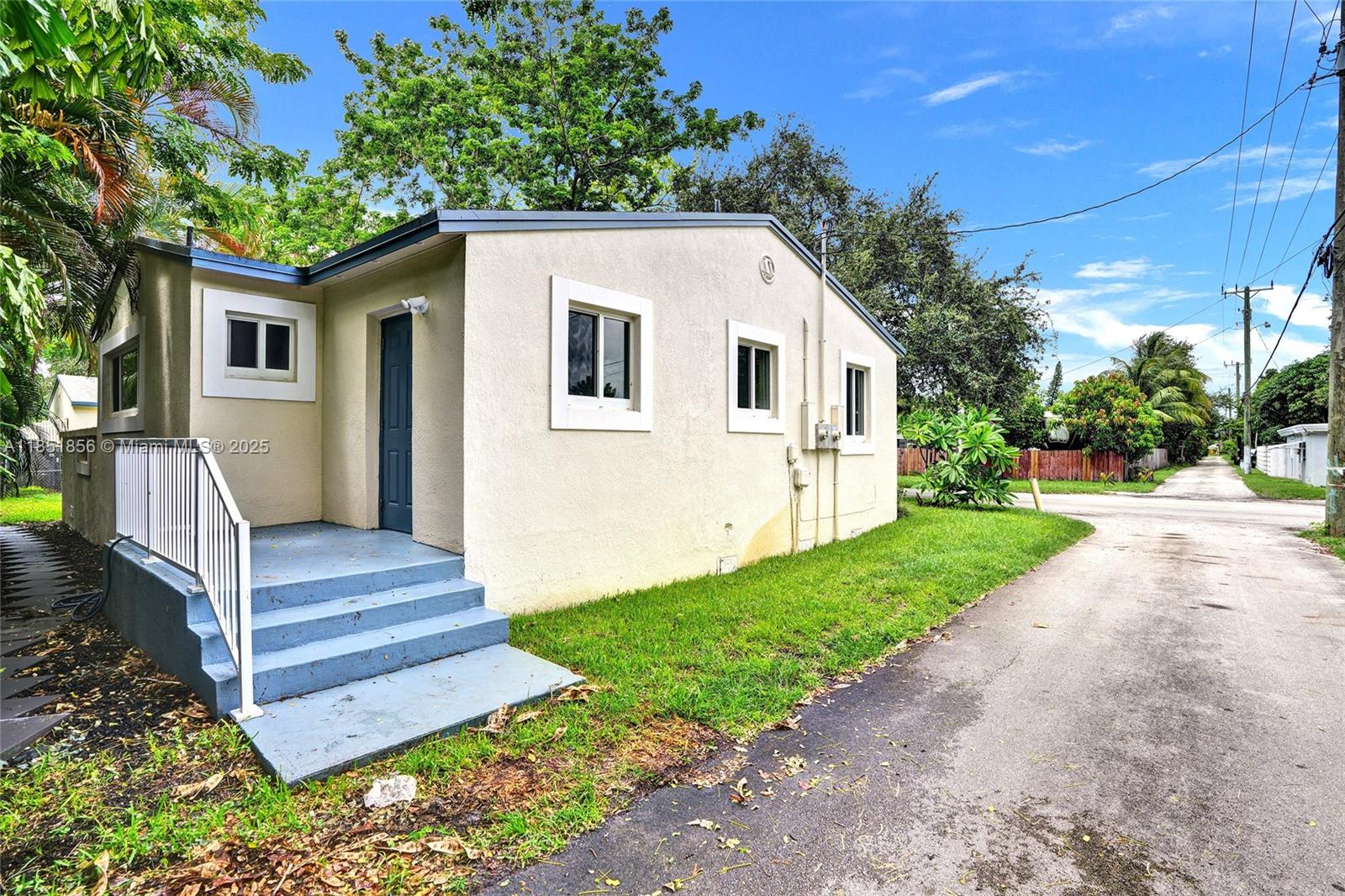 See details / 2176 sq. ft. $ 2025-08-11 0 Photo