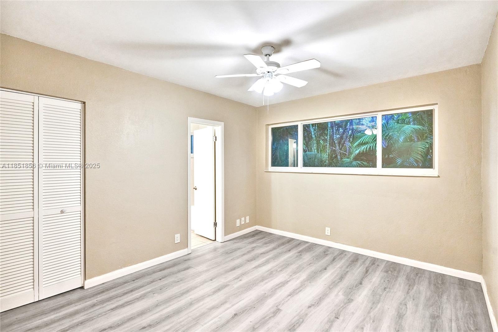 See details / 2176 sq. ft. $ 2025-08-11 0 Photo