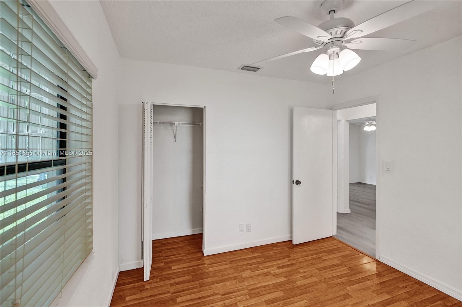 See details / 2176 sq. ft. $ 2025-08-11 0 Photo