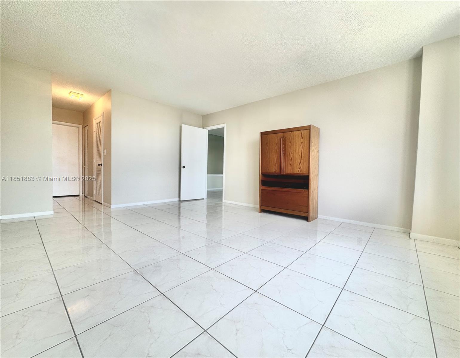 Photo of 3800 Ocean Dr  #1209, Hollywood, Florida, 33019 - 
