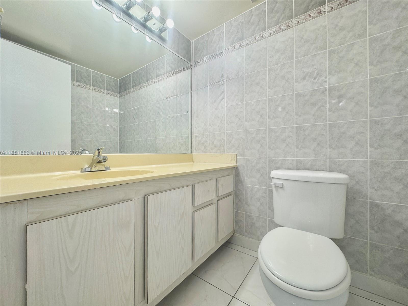 Photo of 3800 Ocean Dr  #1209, Hollywood, Florida, 33019 - 