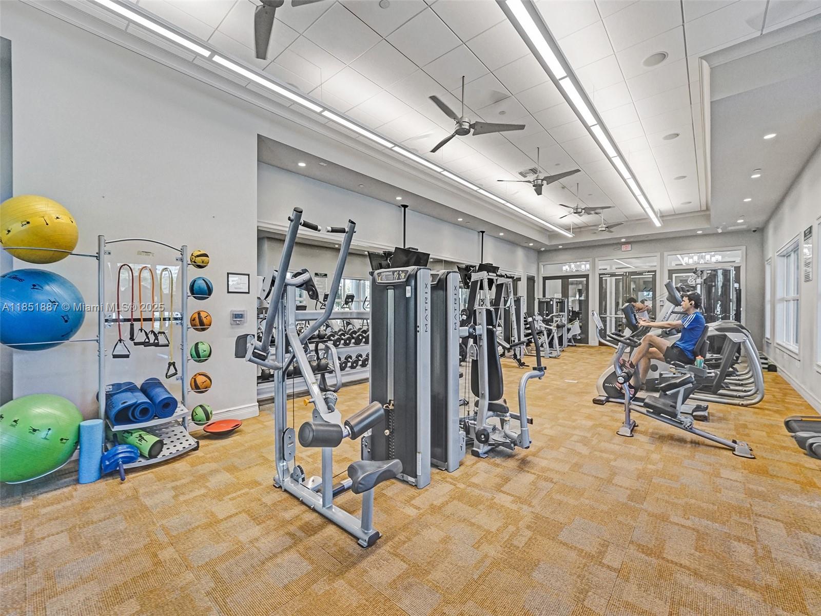 See details 4810 3 / 3 1561 sq. ft. $ 2025-08-04 0 Photo