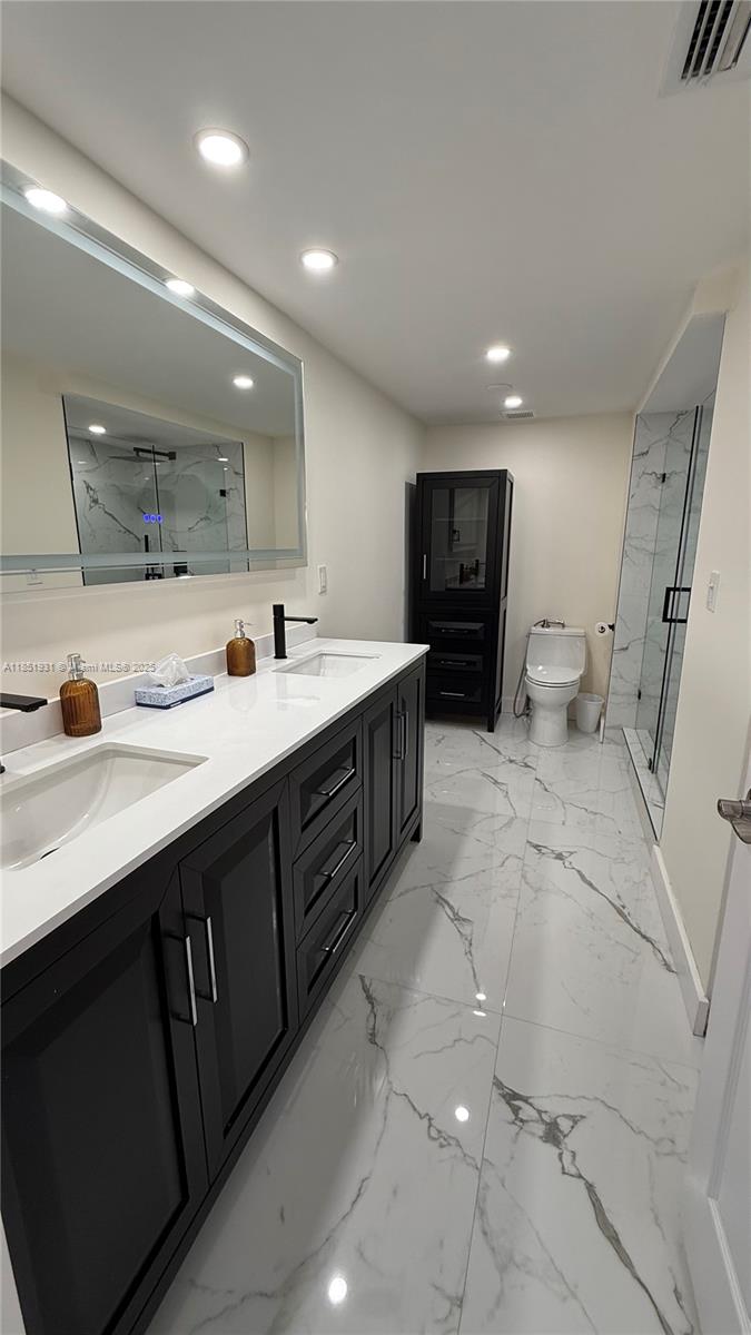Photo of 399 Poinciana Dr  #1215, Sunny Isles Beach, Florida, 33160 - 