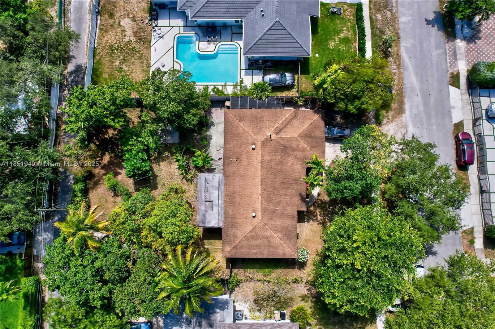 See details / sq. ft. $ 2025-08-04 0 Photo