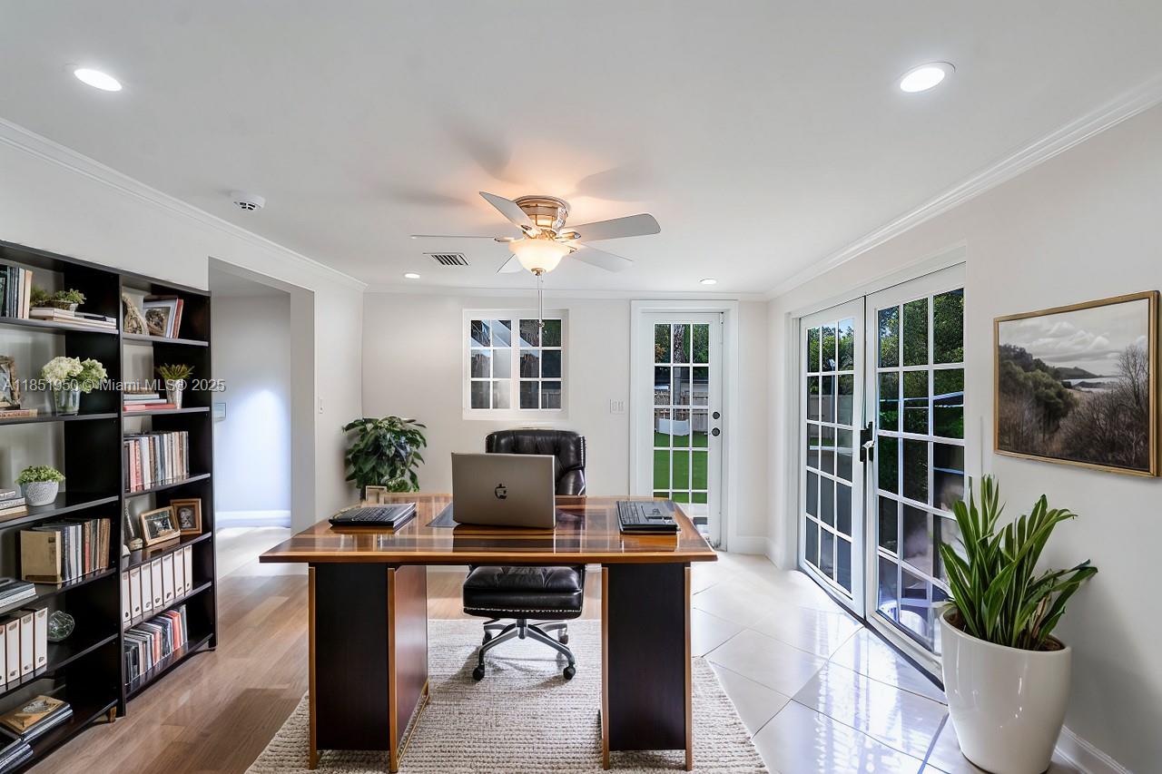 See details / sq. ft. $ 2025-08-04 0 Photo