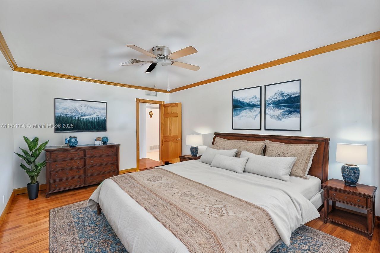 See details / sq. ft. $ 2025-08-04 0 Photo