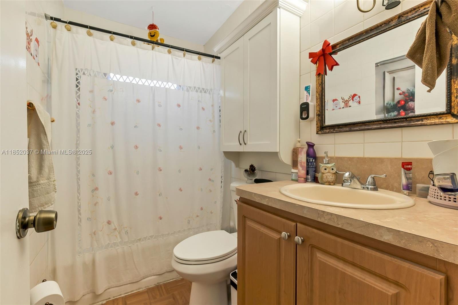Ver detalles / 2400 sq. ft. $ 2025-08-04 0 foto