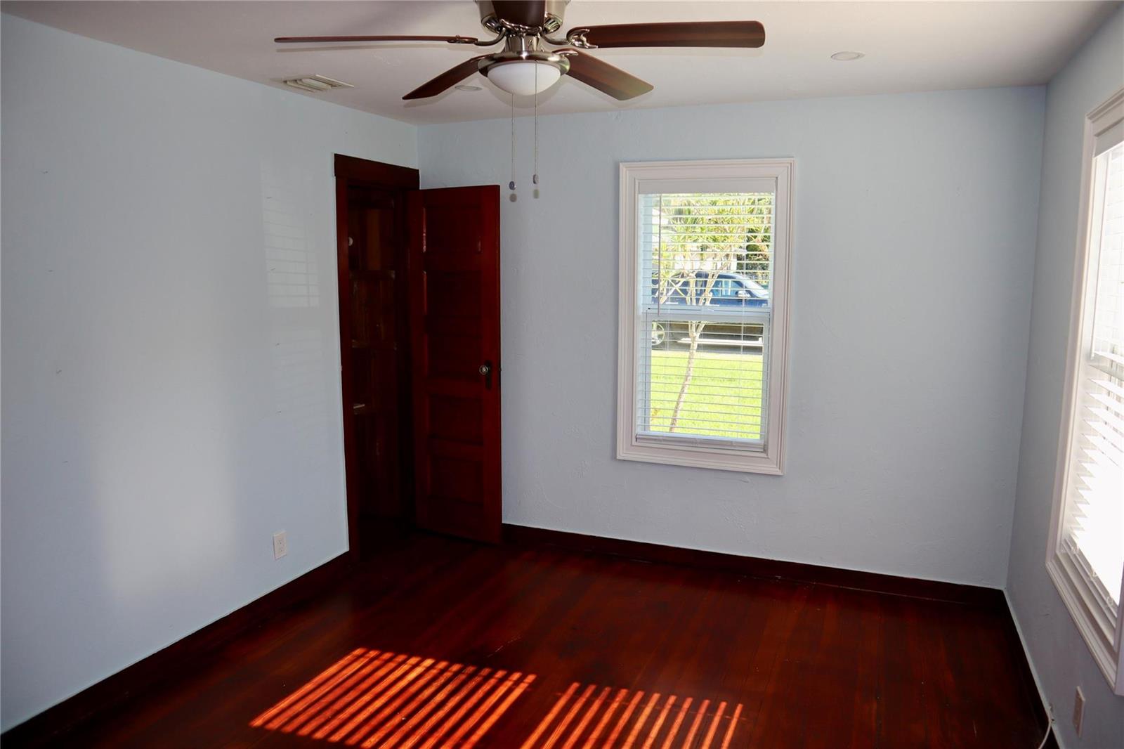   / 0  sq. ft. $ 2026-06-15 0 foto