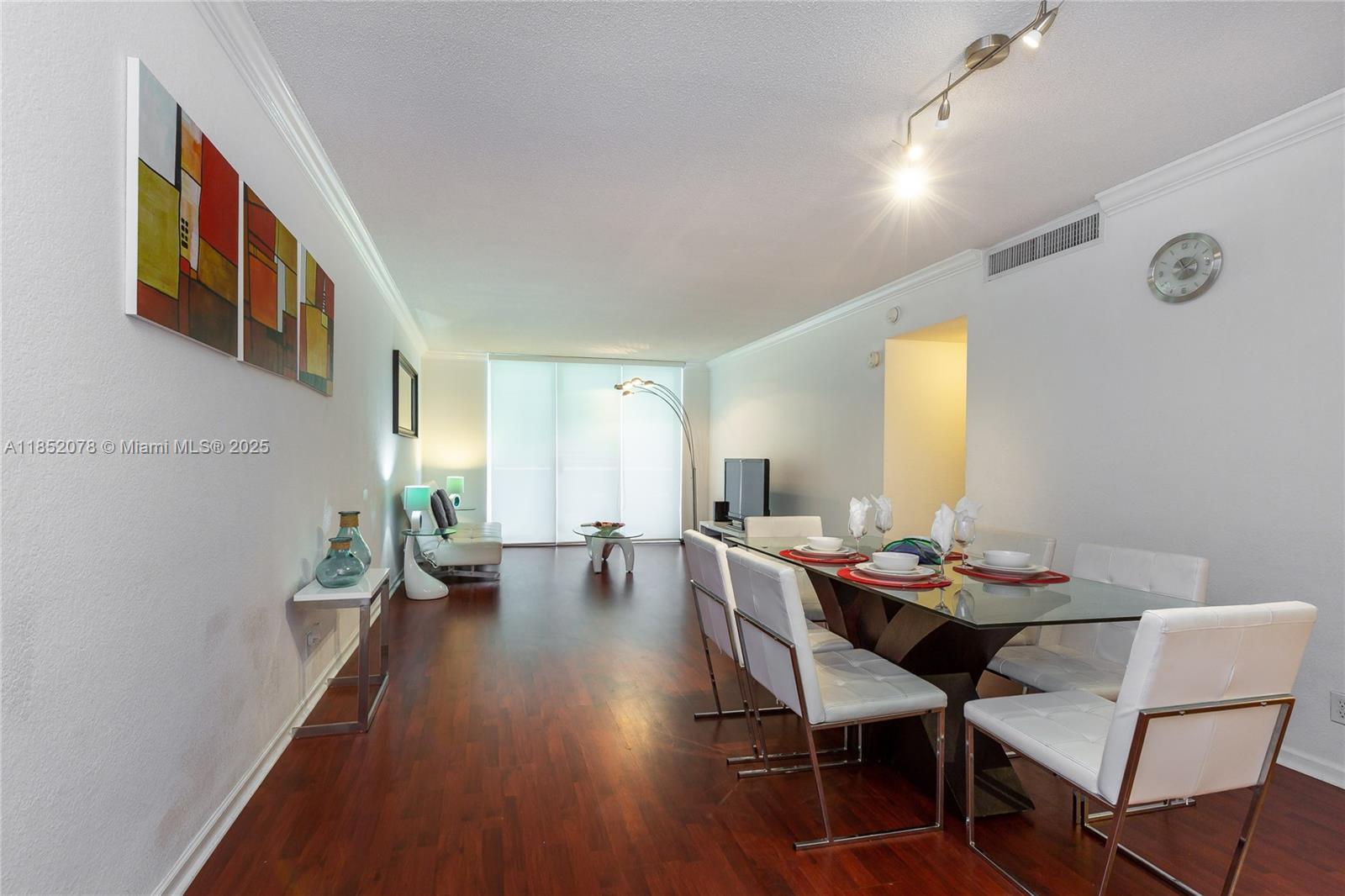 Photo of 3901 Ocean Dr  #2D, Hollywood, Florida, 33019 - 