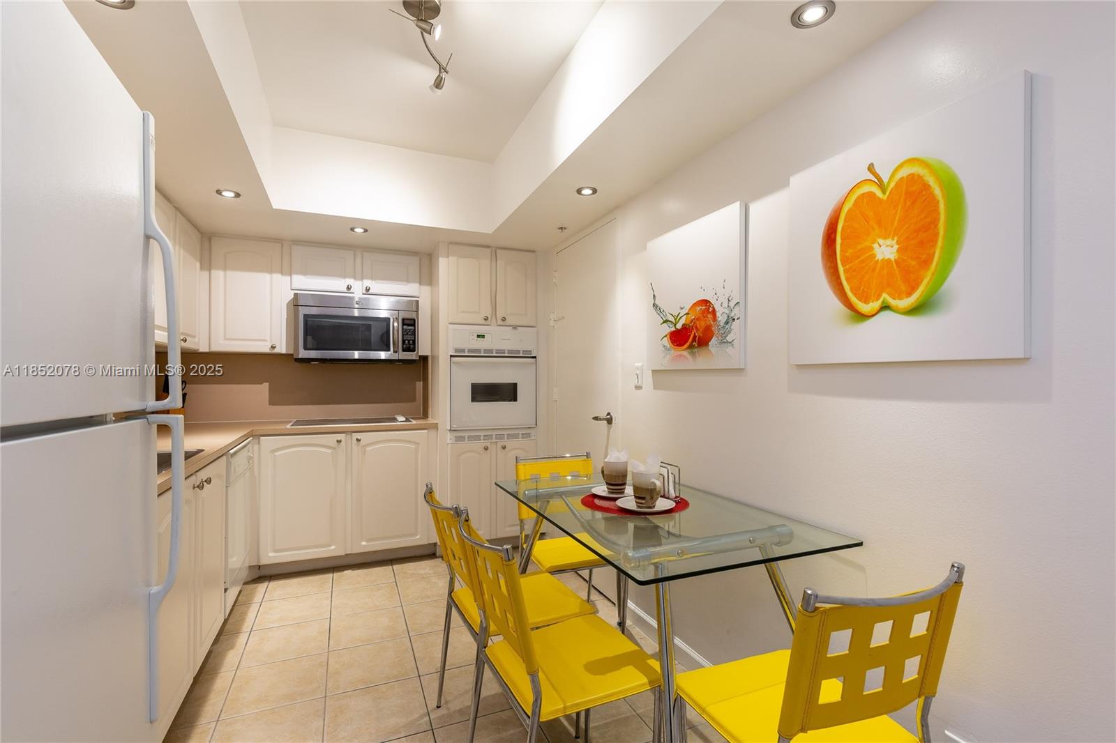 Photo of 3901 Ocean Dr  #2D, Hollywood, Florida, 33019 - 