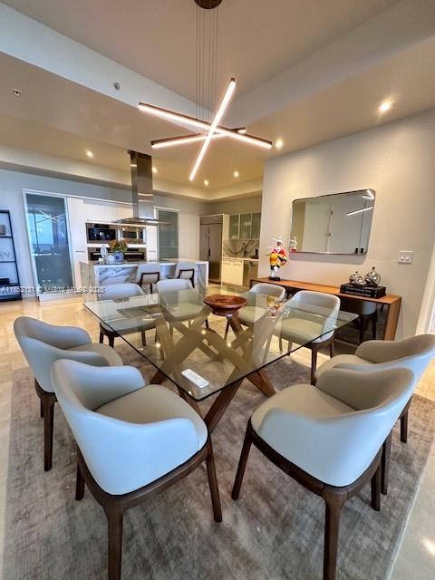 See details 4004 3 / 4 2174 sq. ft. $ 2025-08-04 0 Photo
