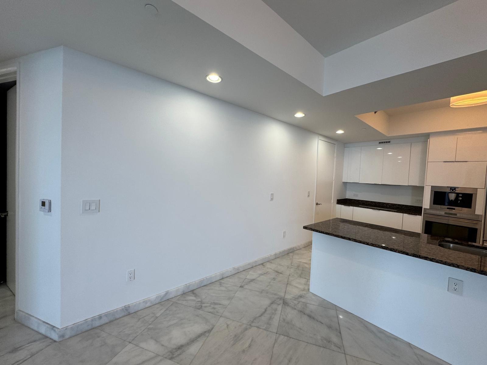 2207 3 / 3 2106 sq. ft. $ 2026-03-05 0 Photo