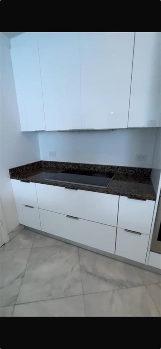 2207 3 / 3 2106 sq. ft. $ 2026-03-05 0 Photo