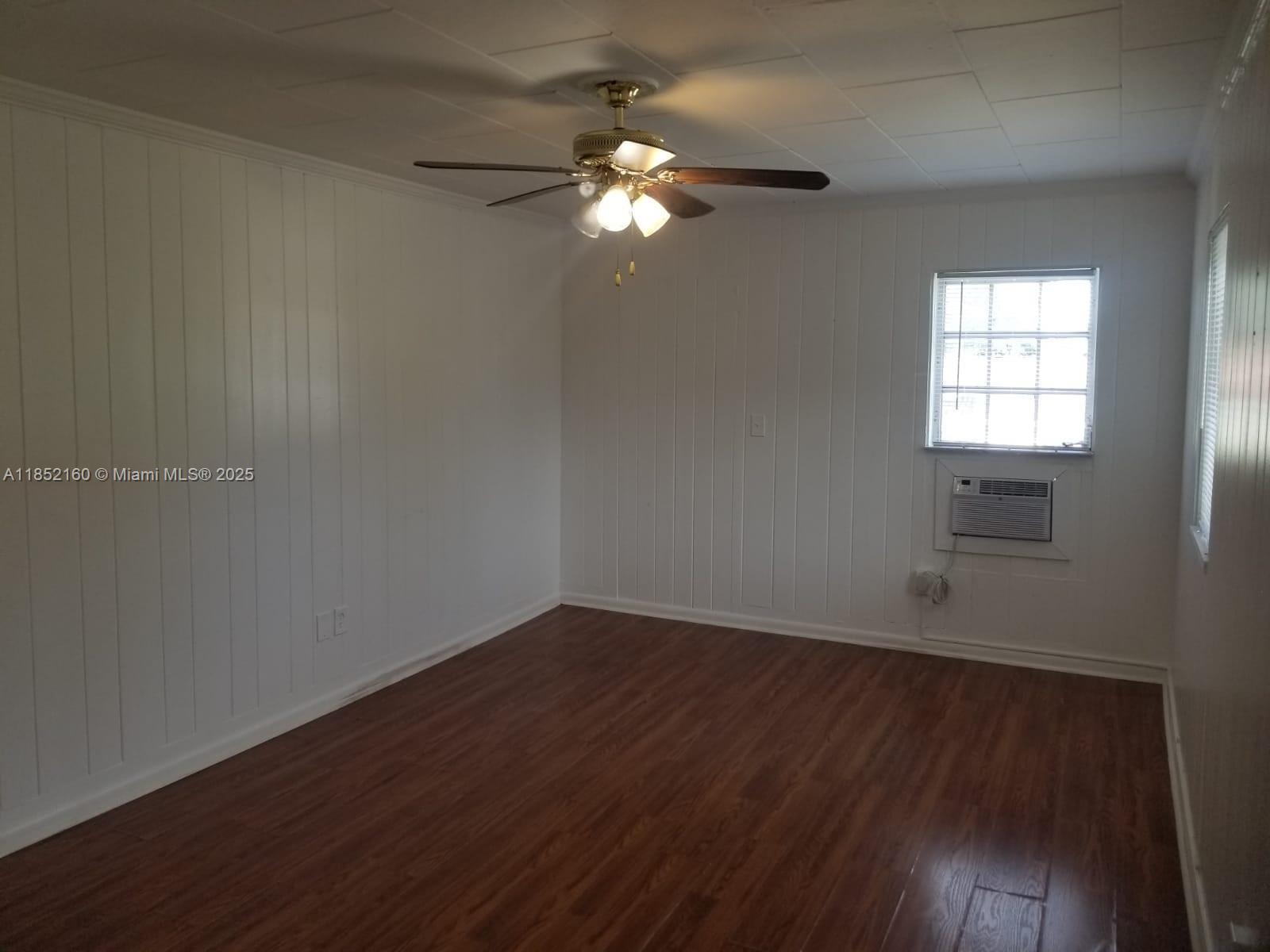 See details / 2385 sq. ft. $ 2025-08-04 0 Photo