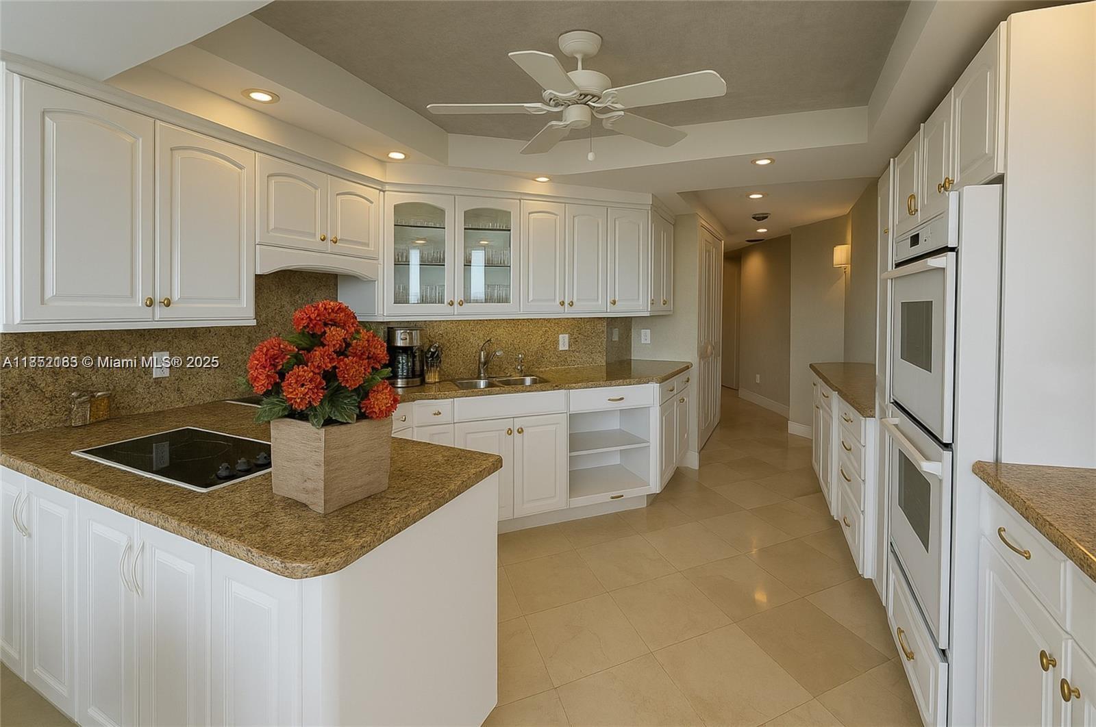 Ver detalles 3009 3 / 4 2630 sq. ft. $ 2025-08-04 0 foto
