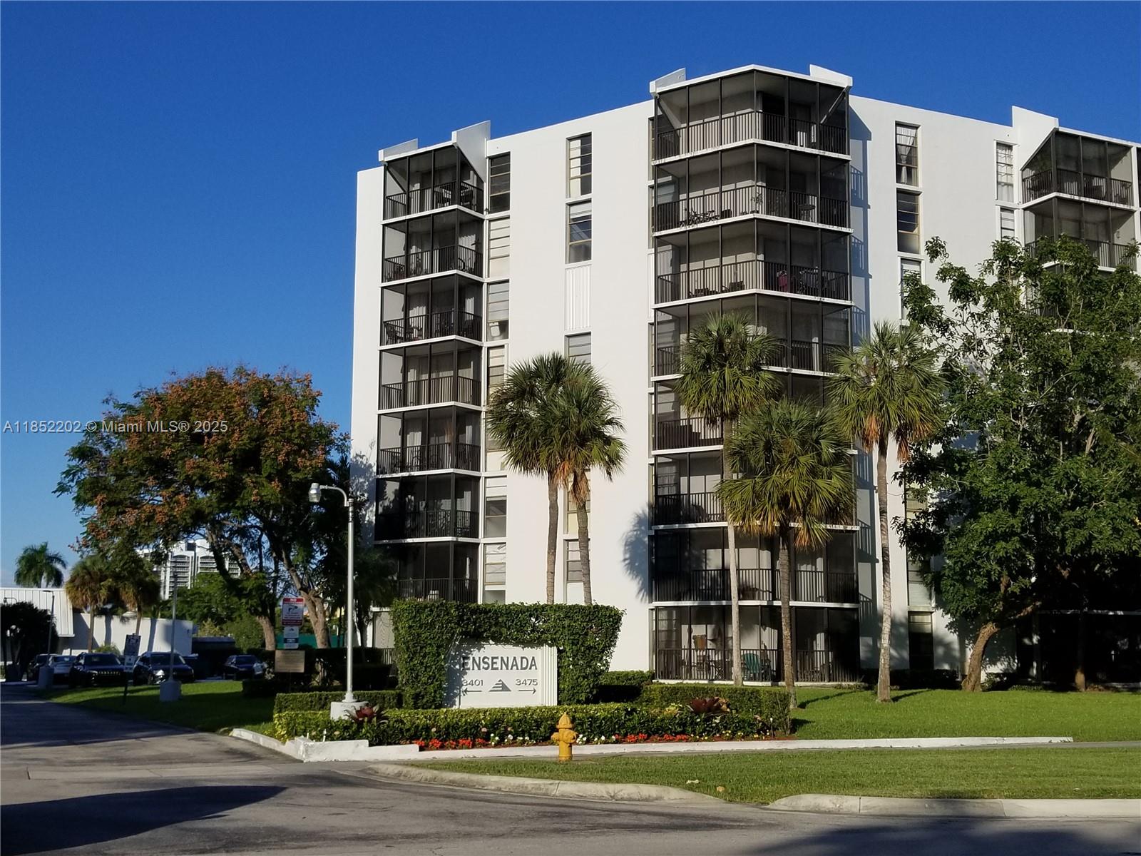 Photo of 3475 Country Club Dr  #704, Aventura, Florida, 33180 - 