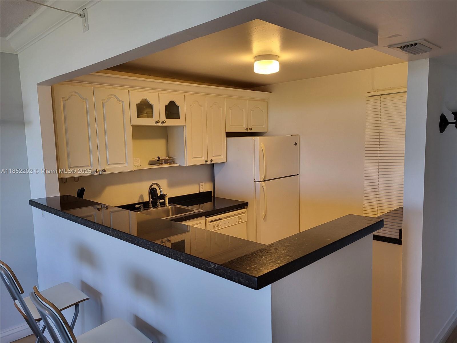 Photo of 3475 Country Club Dr  #704, Aventura, Florida, 33180 - 
