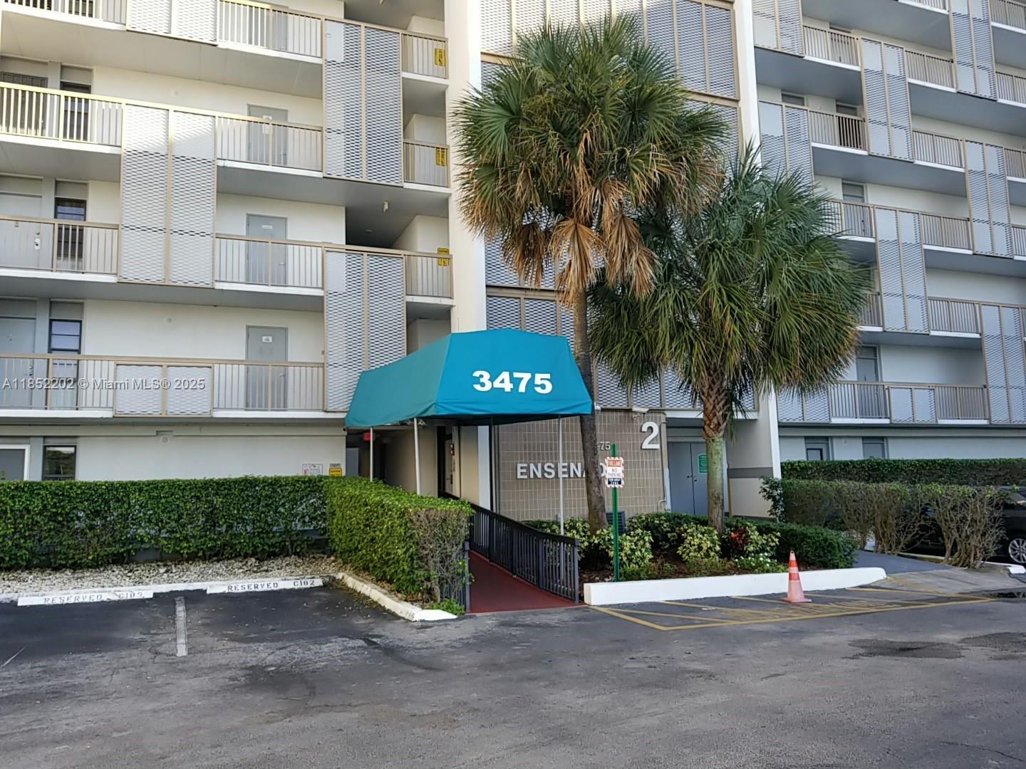 Photo of 3475 Country Club Dr  #704, Aventura, Florida, 33180 - 