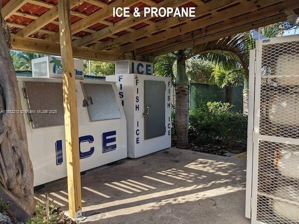 See details / sq. ft. $ 2025-08-04 0 Photo