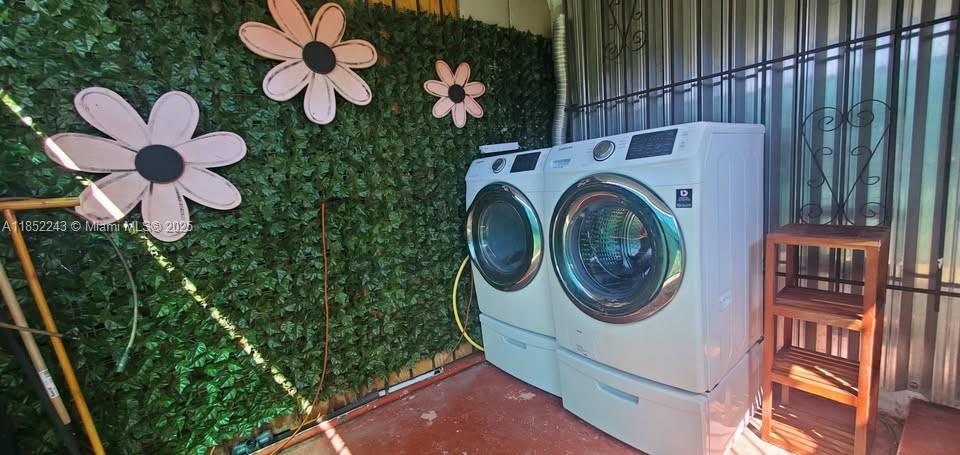 See details / 1293 sq. ft. $ 2025-08-04 0 Photo