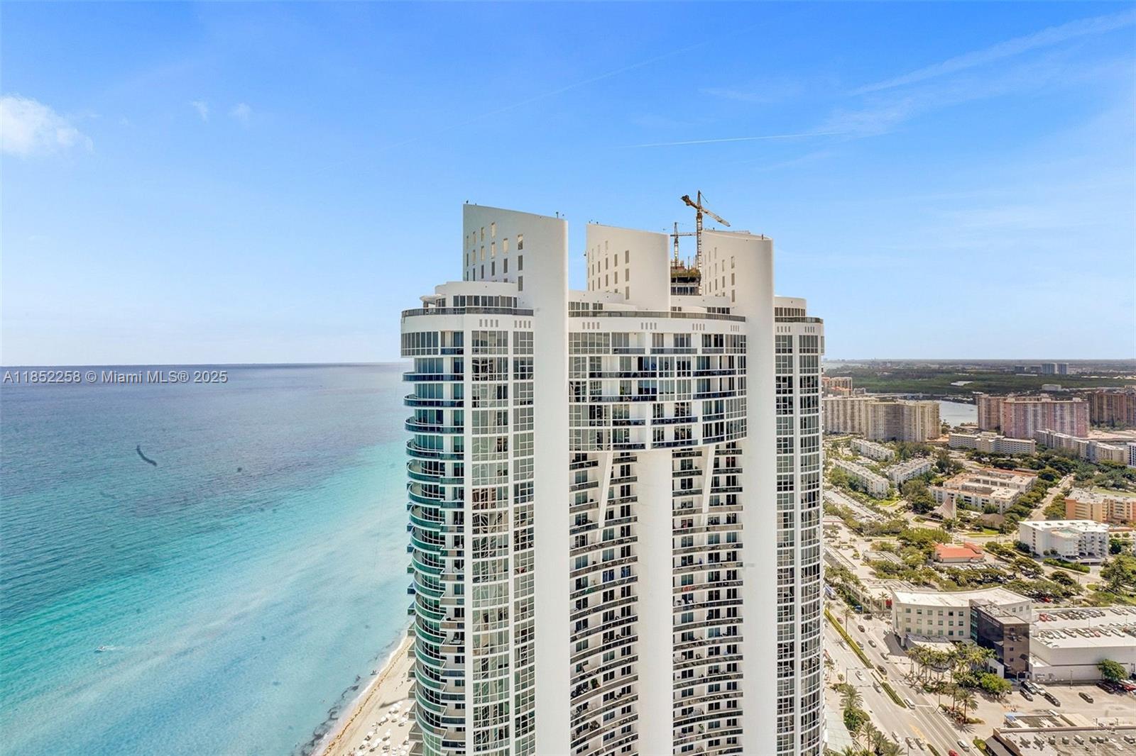 See details 5508 1 / 2 920 sq. ft. $ 2025-08-04 0 Photo