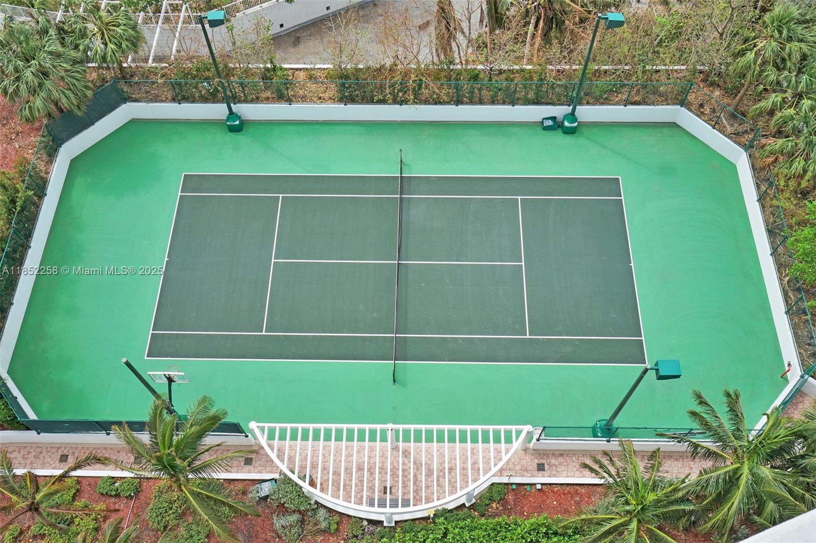 See details 5508 1 / 2 920 sq. ft. $ 2025-08-04 0 Photo