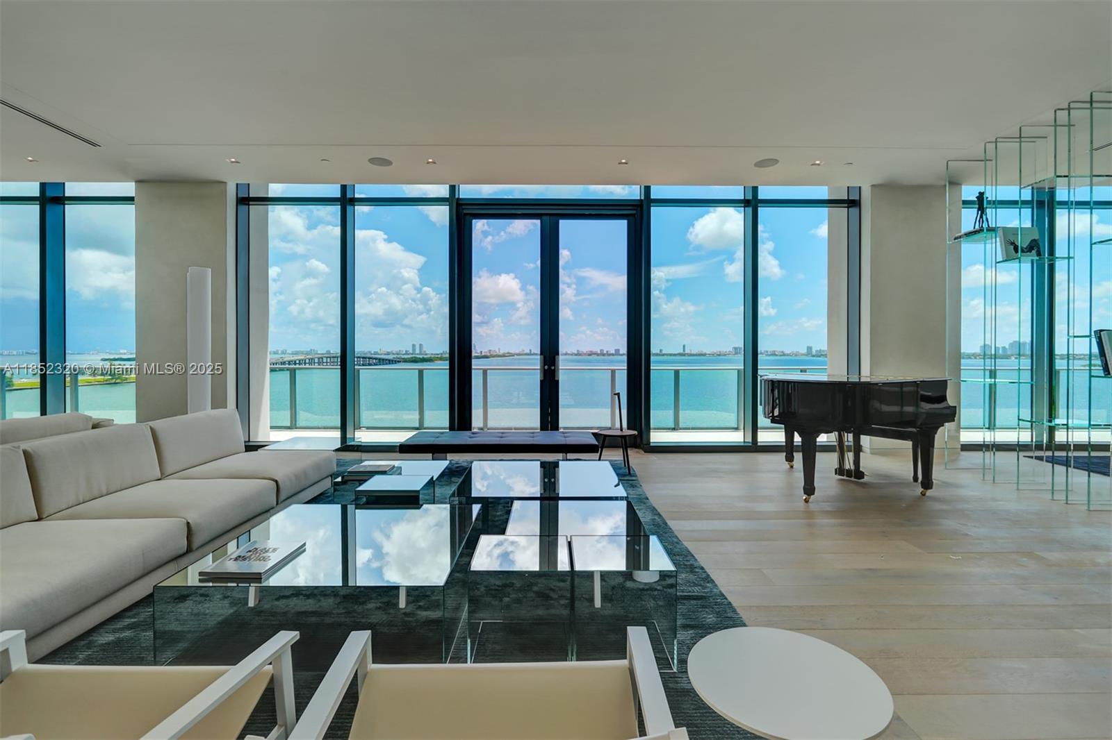 See details 3605 2 / 2 1088 sq. ft. $ 2025-08-04 0 Photo