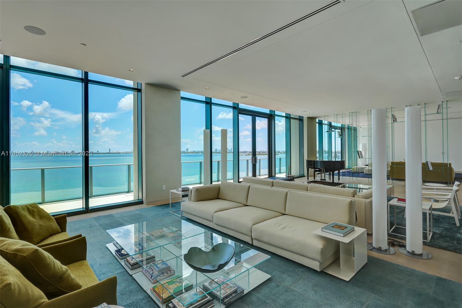 See details 3605 2 / 2 1088 sq. ft. $ 2025-08-04 0 Photo