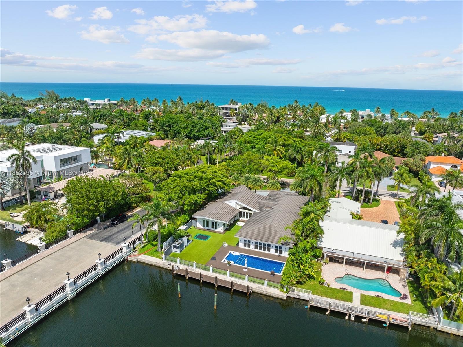 Photo of 194 Golden Beach Dr  (194), Golden Beach, Florida, 33160 - 