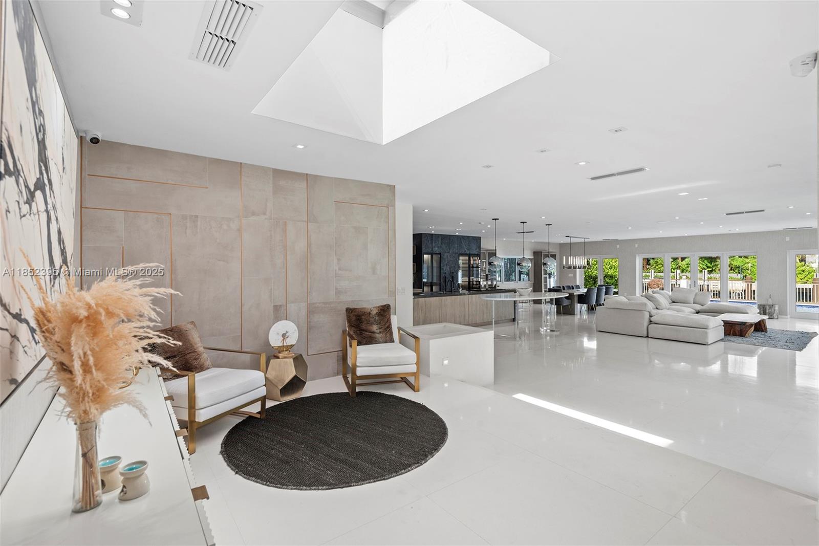 Photo of 194 Golden Beach Dr (194), Golden Beach, Florida, 33160 -