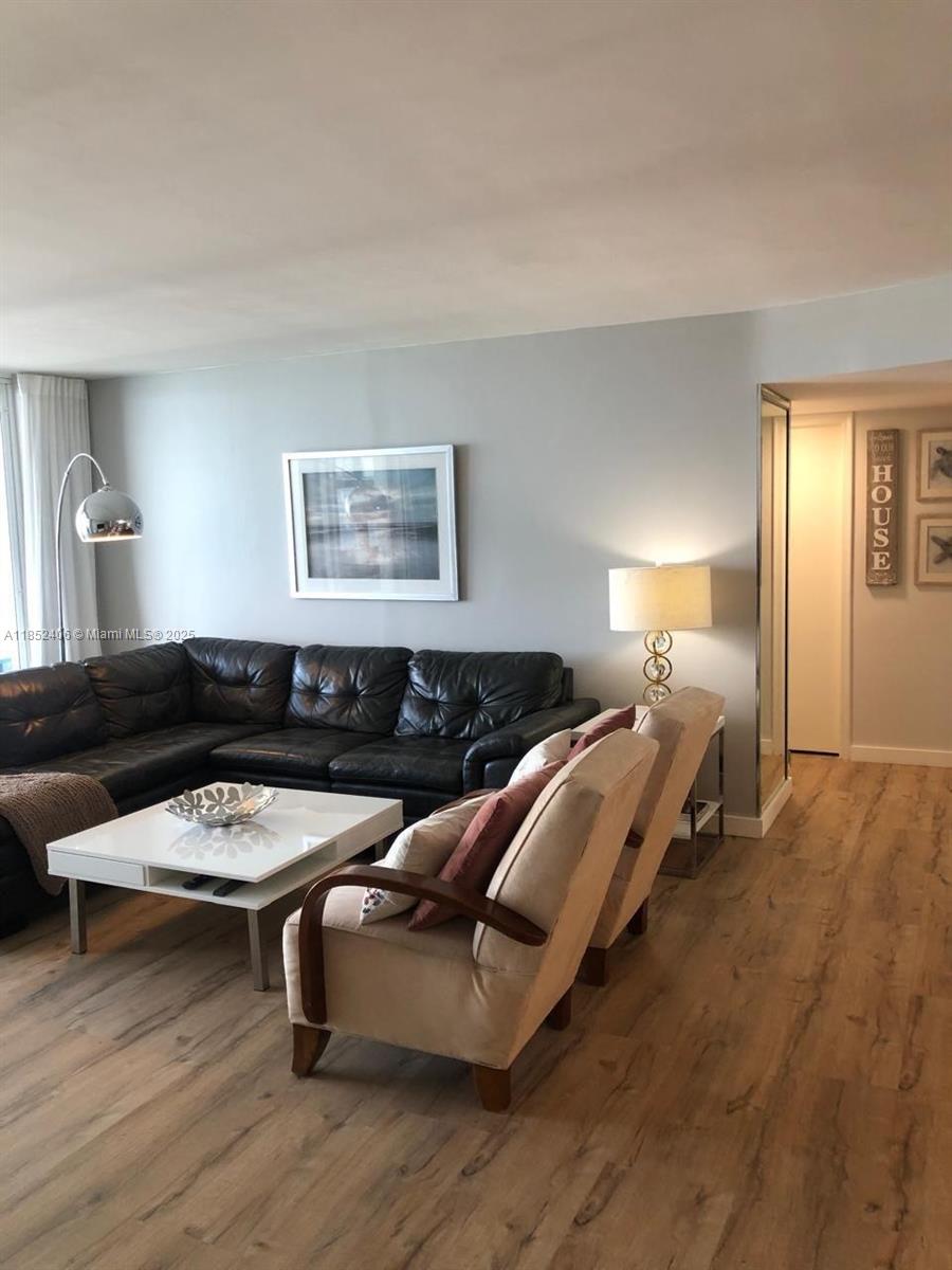 Photo of 2751 Ocean Dr  #1406-S, Hollywood, Florida, 33019 - 