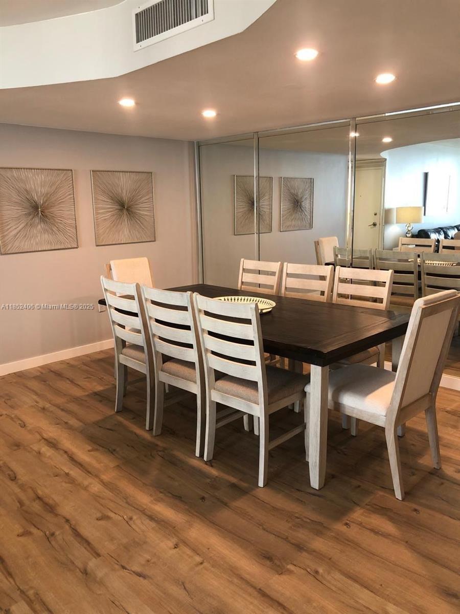 Photo of 2751 Ocean Dr  #1406-S, Hollywood, Florida, 33019 - 
