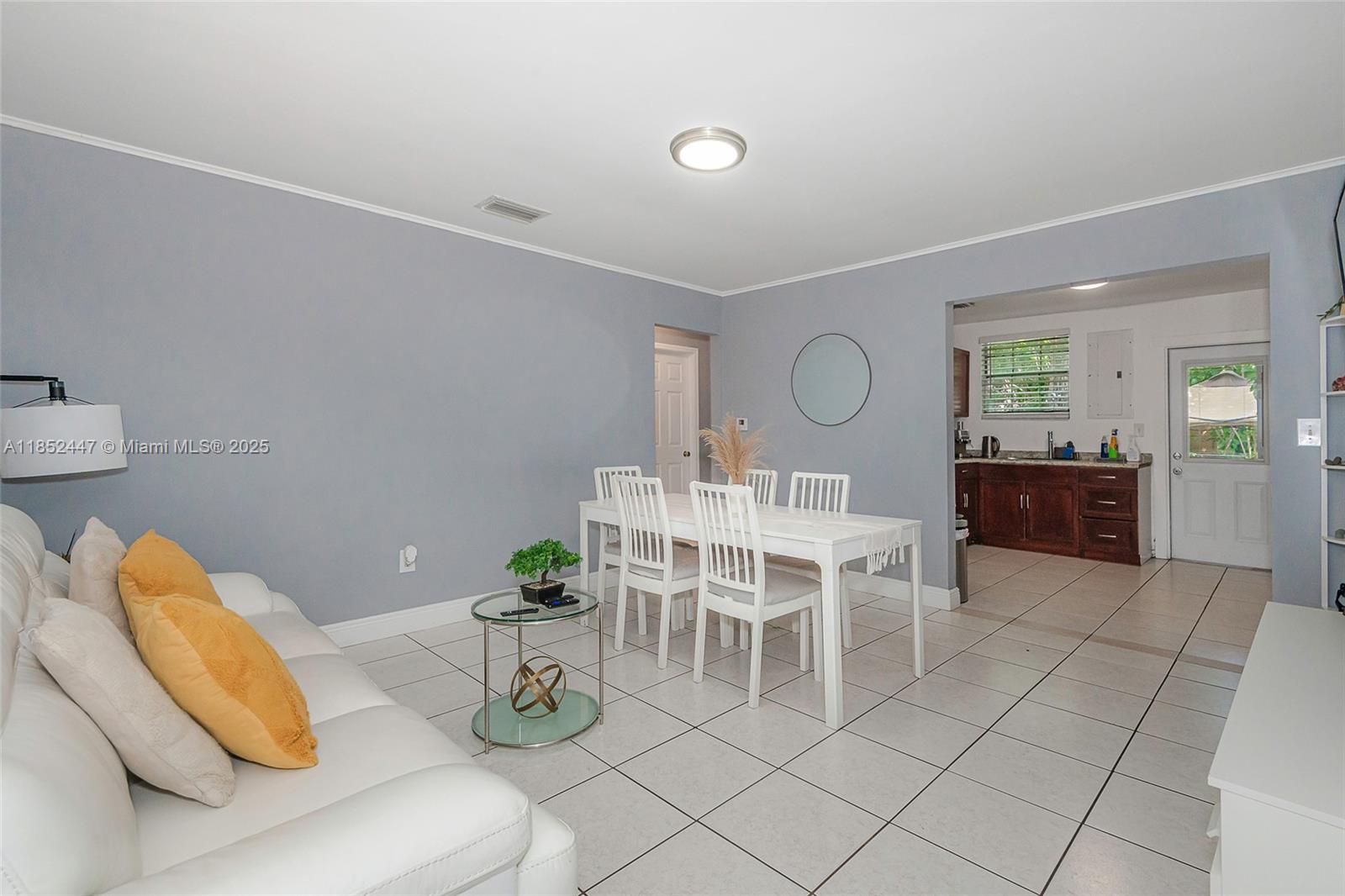 Ver detalles / 1560 sq. ft. $ 2025-08-04 0 foto