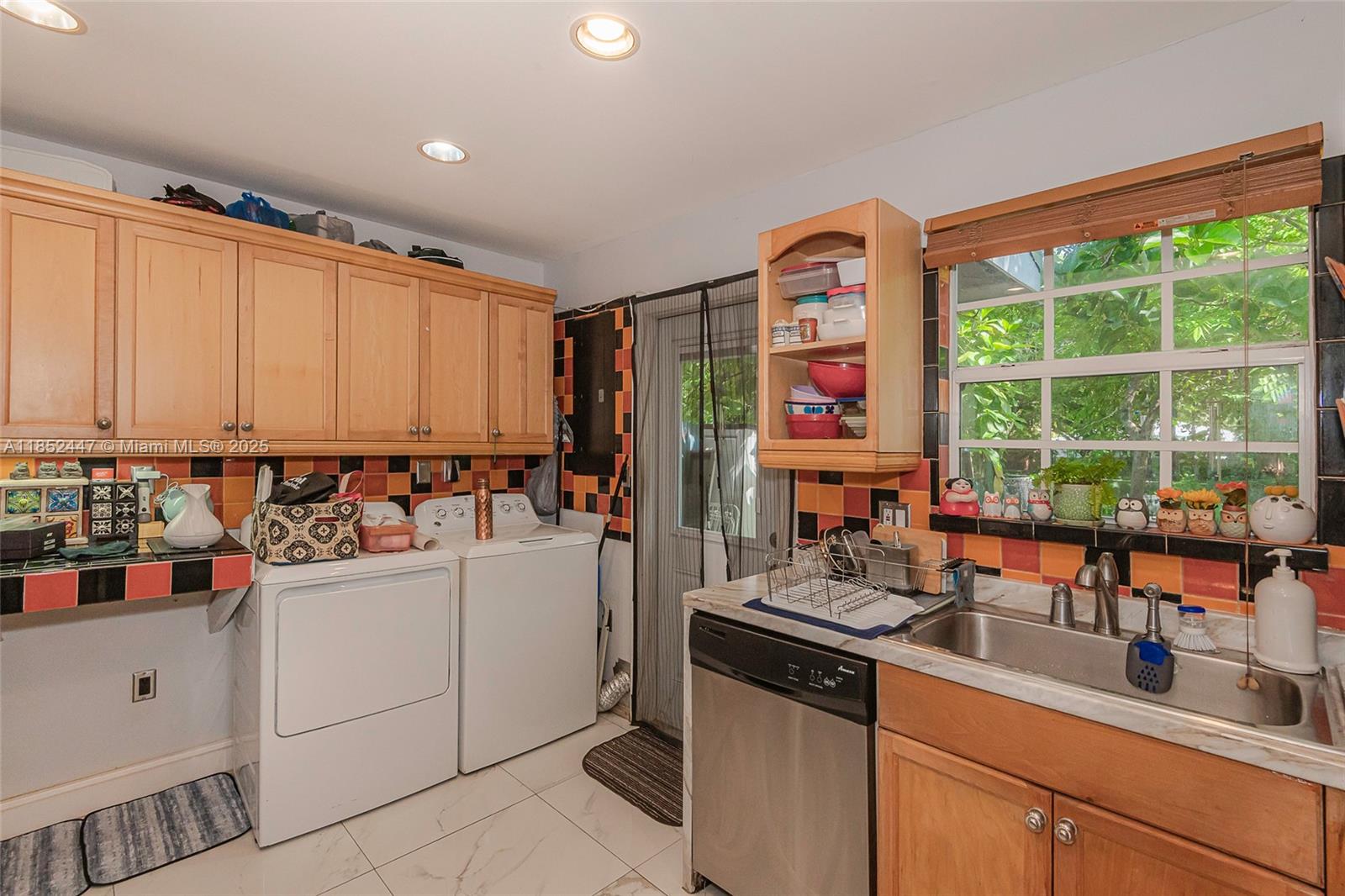Ver detalles / 1560 sq. ft. $ 2025-08-04 0 foto