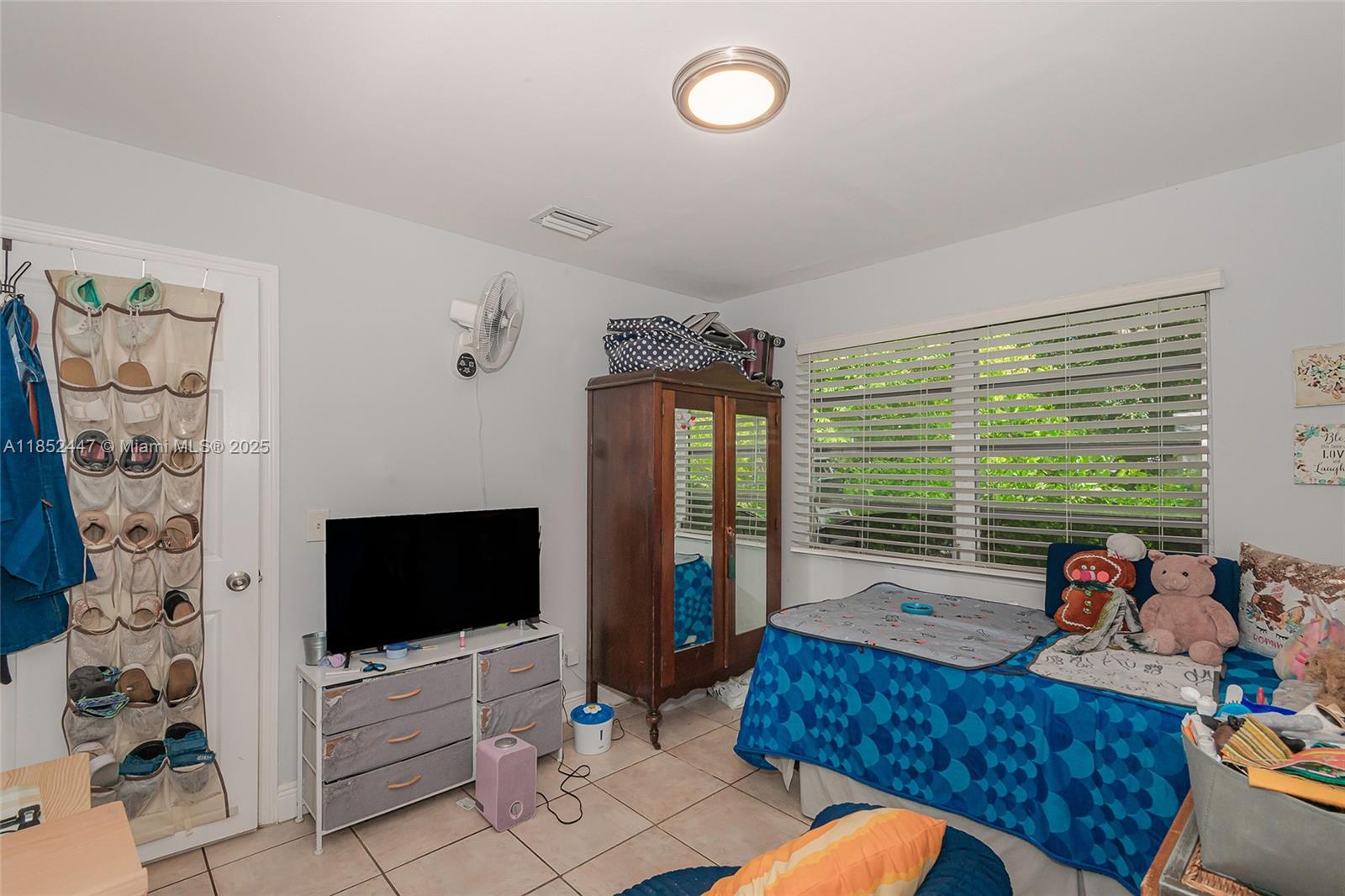 Ver detalles / 1560 sq. ft. $ 2025-08-04 0 foto