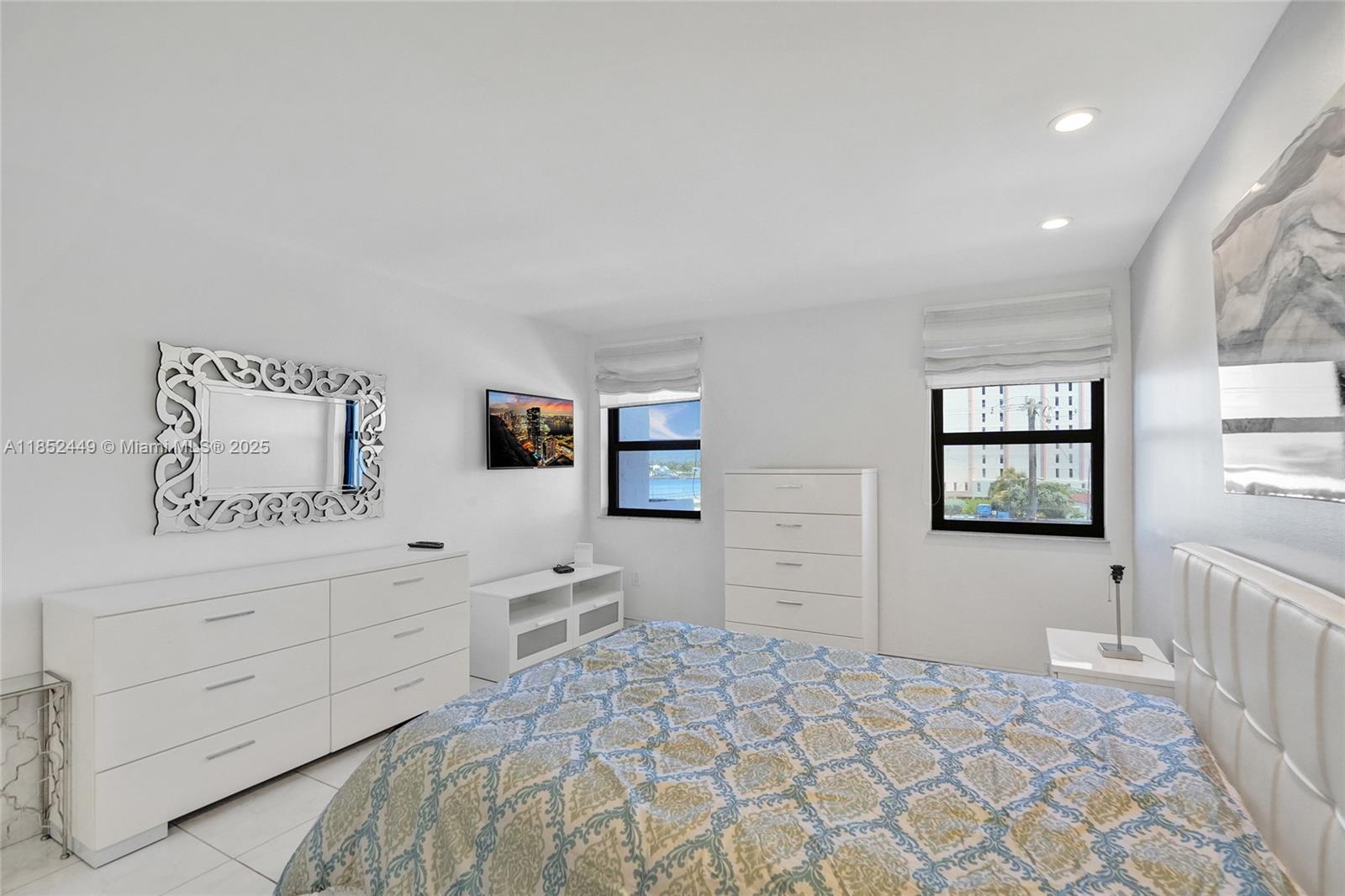 Photo of 1201 Ocean Dr  #320N, Hollywood, Florida, 33019 - 