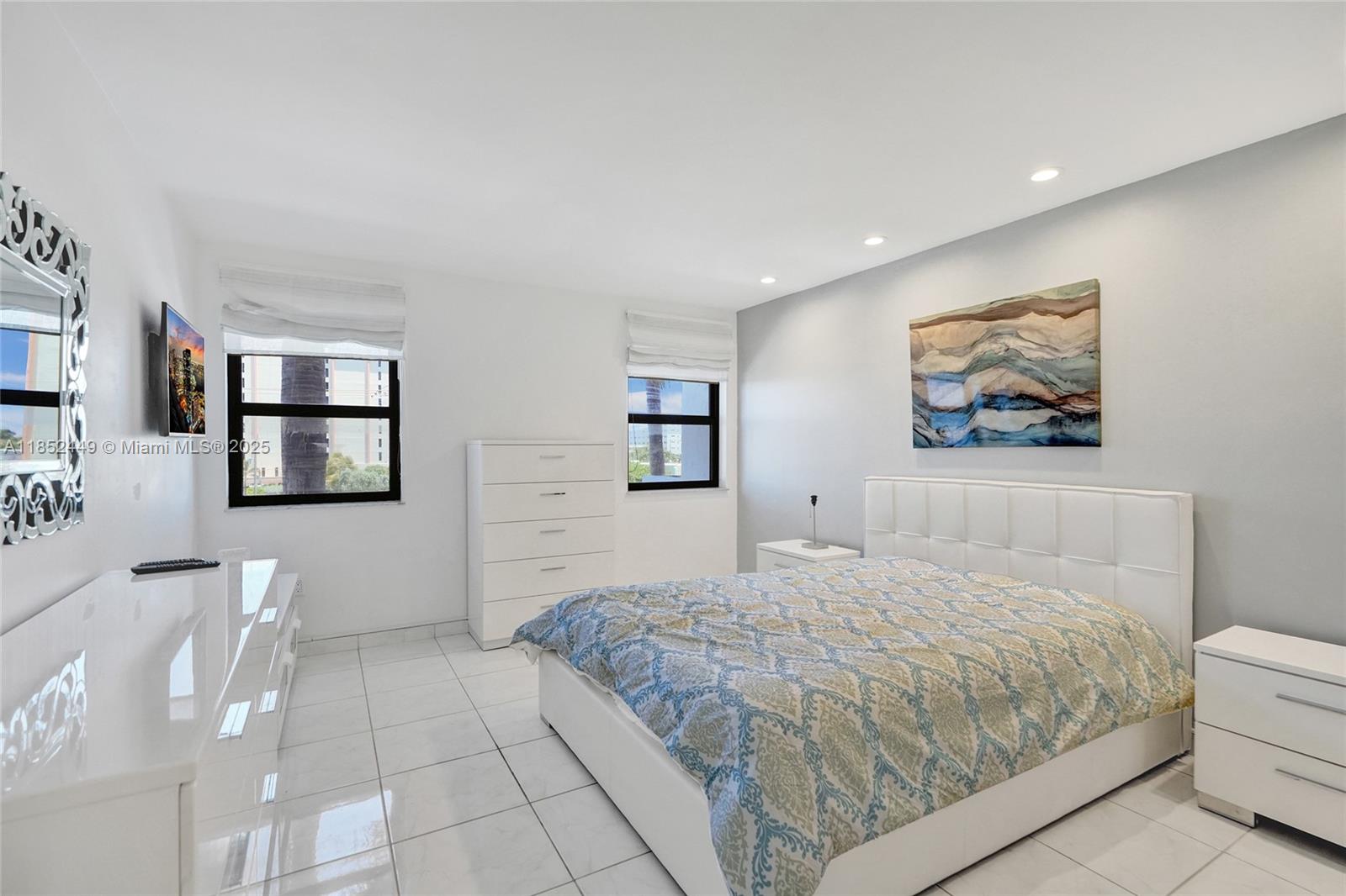 Photo of 1201 Ocean Dr  #320N, Hollywood, Florida, 33019 - 