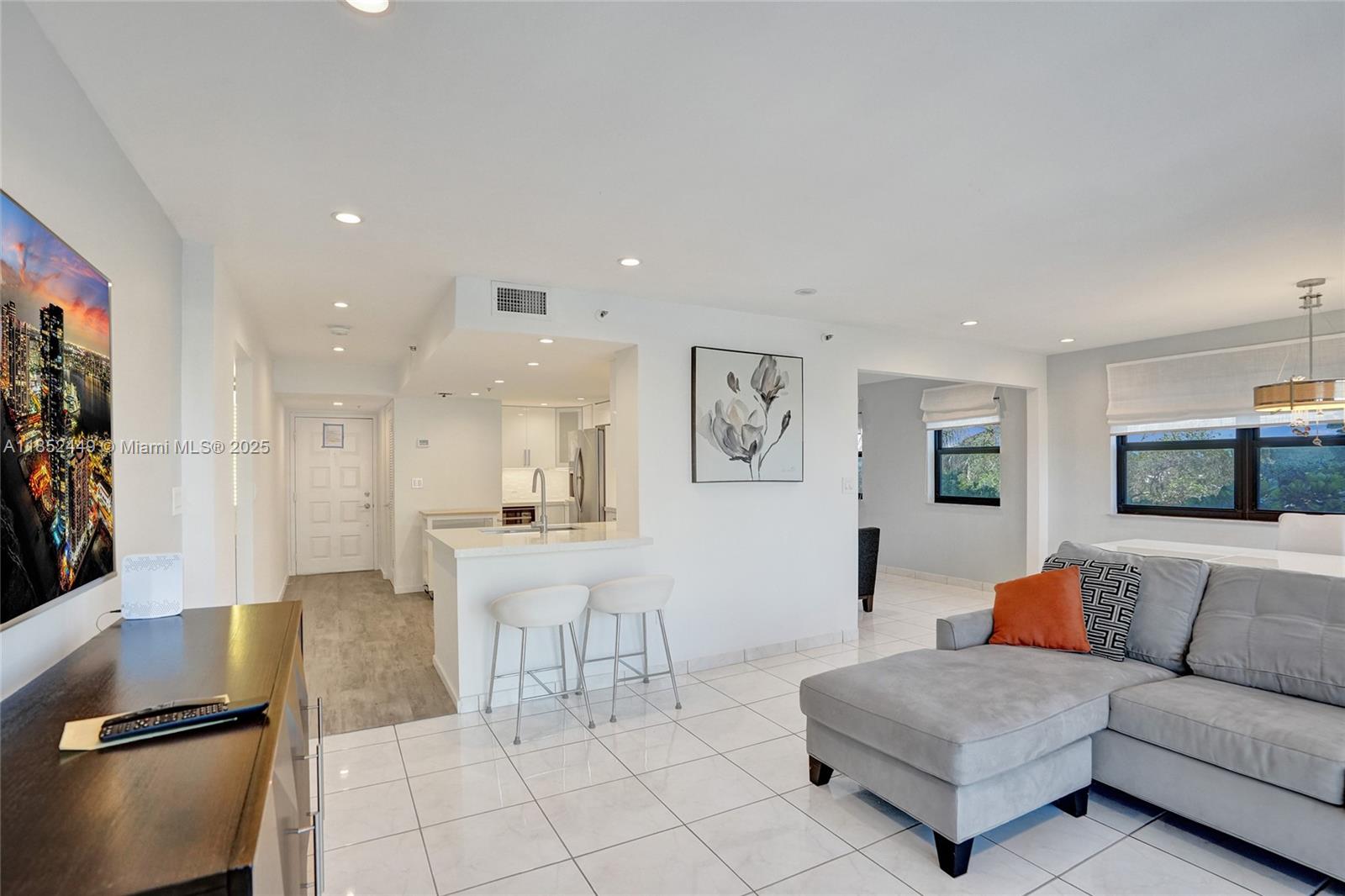 Photo of 1201 Ocean Dr #320N, Hollywood, Florida, 33019 -