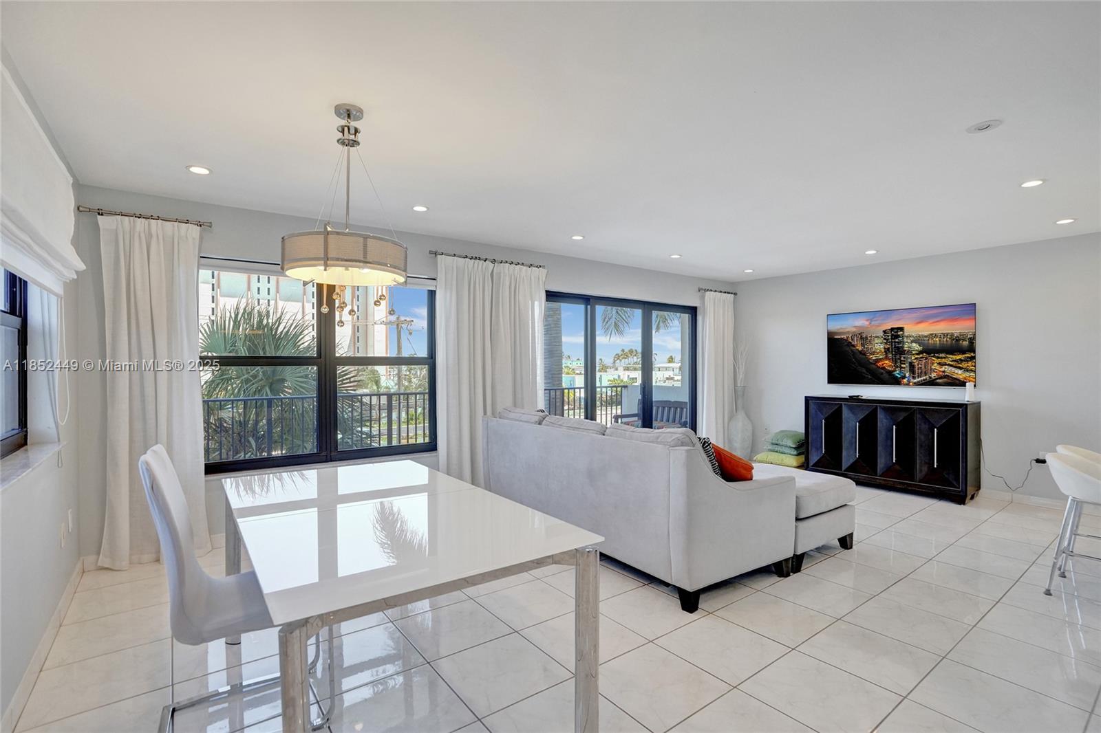 Photo of 1201 Ocean Dr  #320N, Hollywood, Florida, 33019 - 