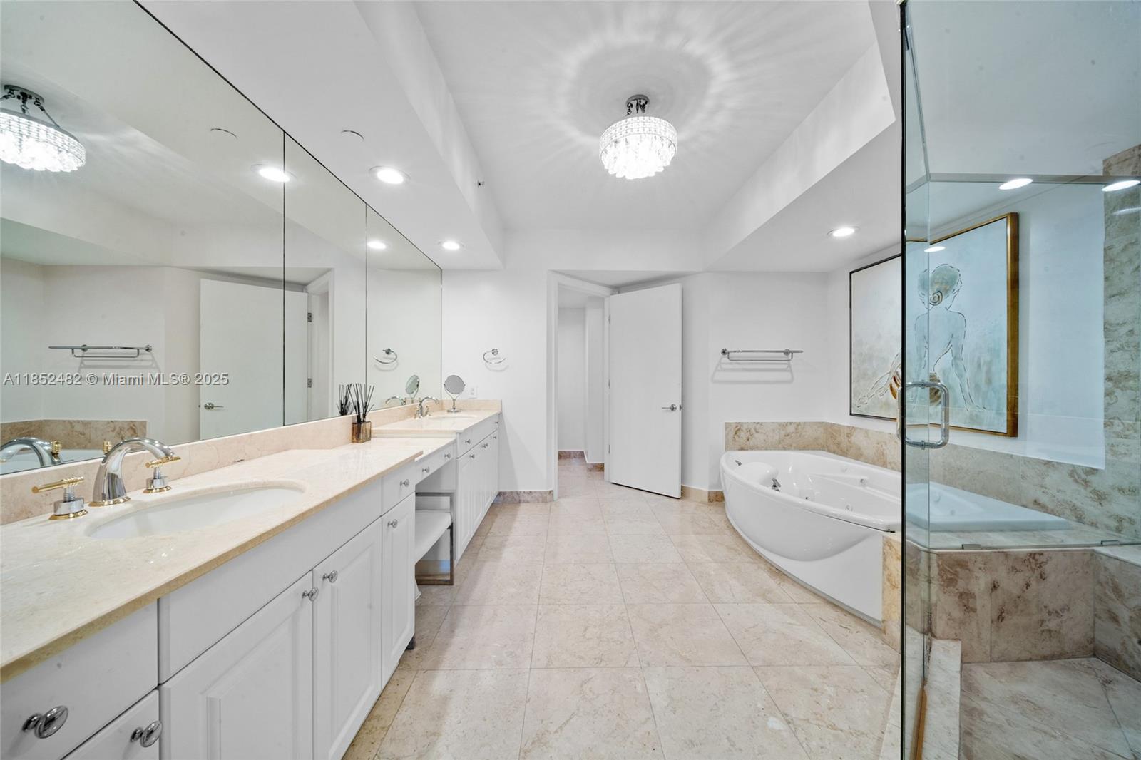 Photo of 20201 Country Club Dr  #1404, Aventura, Florida, 33180 - 