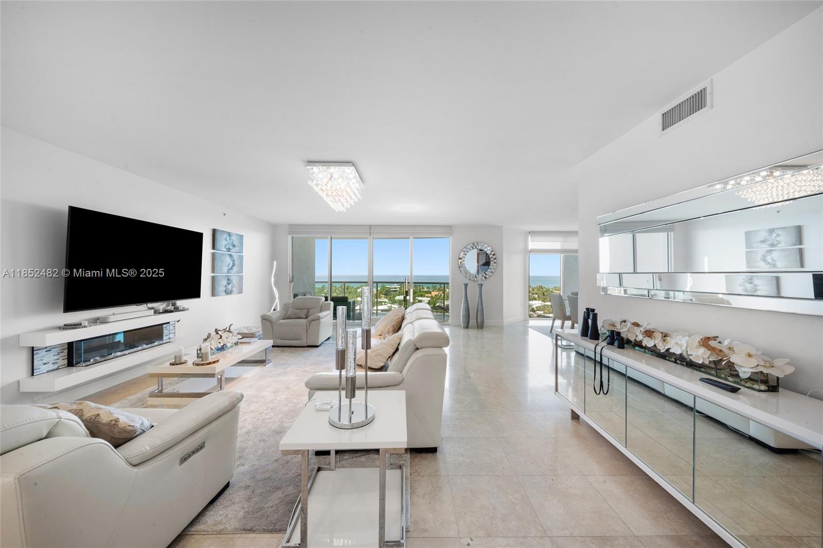 Photo of 20201 Country Club Dr #1404, Aventura, Florida, 33180 -